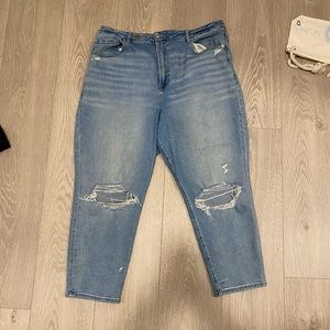American eagle curve mom jeans